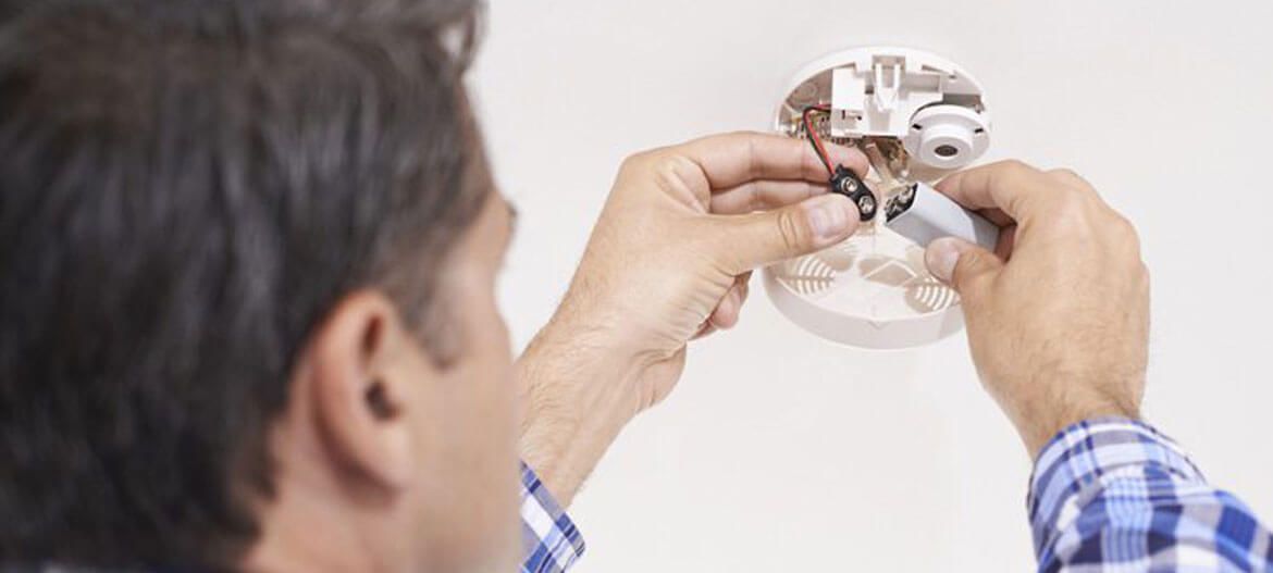 When Does Your Home Alarm System Battery Need to Be Replaced?