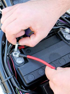 A Step-by-Step Guide on Changing Motorcycle Batteries